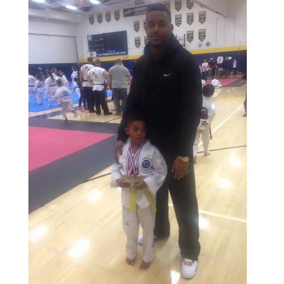 Meet your Posher, Lakeem - Picture 1 of 1